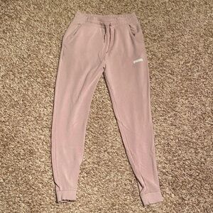 GYMSHARK light pink joggers